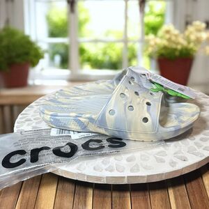 NWT Crocs Classic Slip-On Marbled Slide 208293‑1FS Unisex Youth Size J6 Women’s